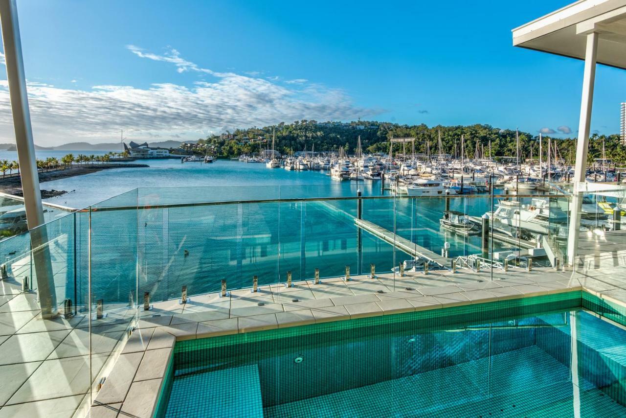 Pavillions Penthouse 25 - Luxury Waterfront Apartment With Private Roof Top Pool And Buggy 汉密尔顿岛 外观 照片