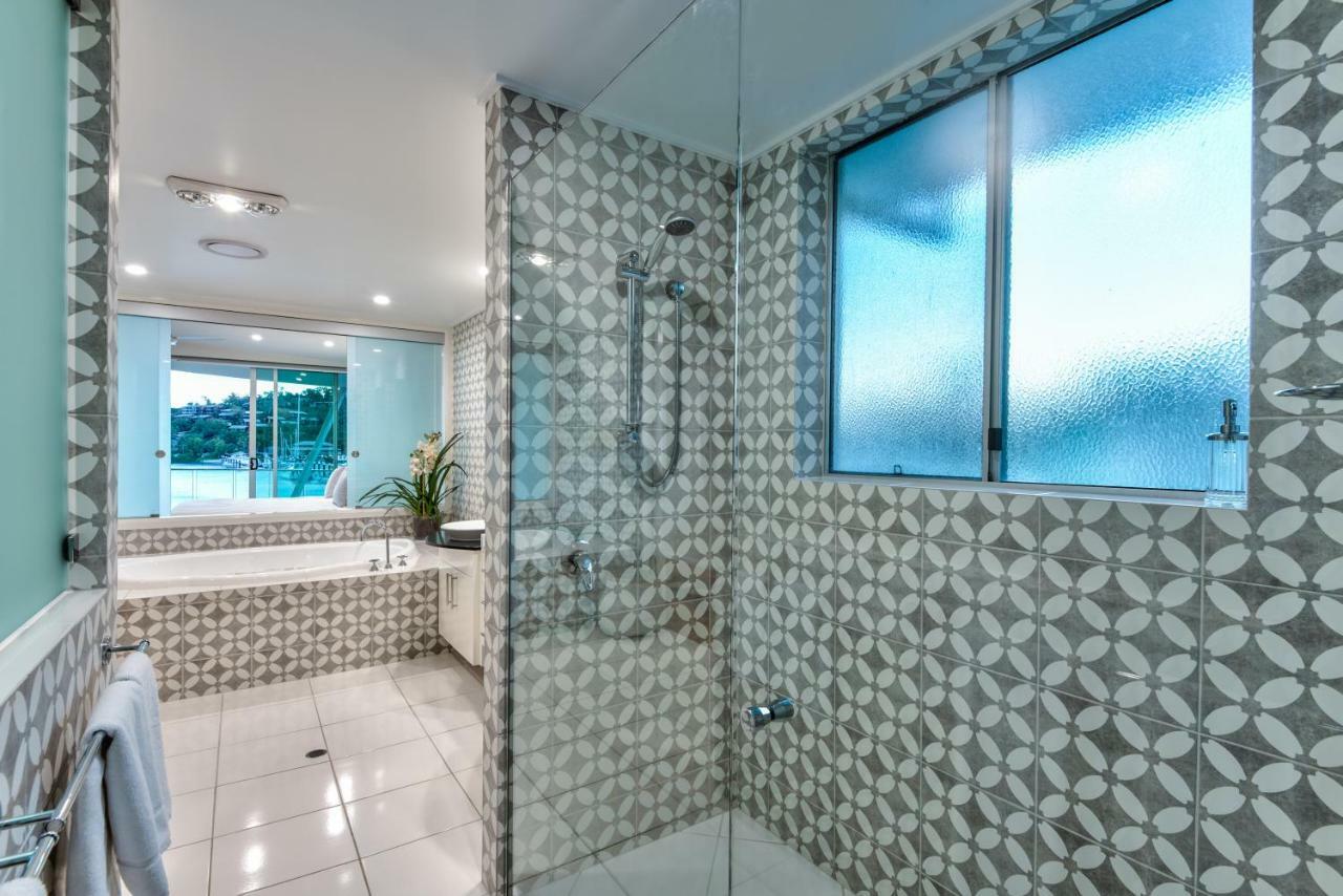 Pavillions Penthouse 25 - Luxury Waterfront Apartment With Private Roof Top Pool And Buggy 汉密尔顿岛 外观 照片